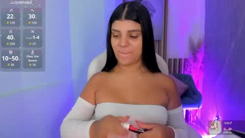 Snapshot of paulinabelle chatting on May 6, 2026, 12:43 pm Paulina Belle online show from May 6, 2026, 12:43 pm