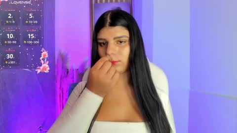 Snapshot of paulinabelle chatting on May 17, 2026, 1:18 pm Paulina Belle online show from May 17, 2026, 1:18 pm