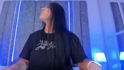Snapshot of paulinaduarte_ chatting on March 12, 2025, 12:15 pm Paulina online show from March 12, 2025, 12:15 pm