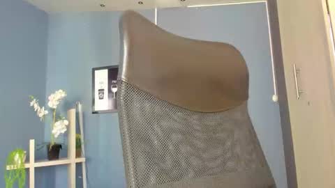 Paulina online show from March 9, 2026, 12:53 pm