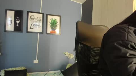 Paulina online show from April 22, 2026, 12:18 pm