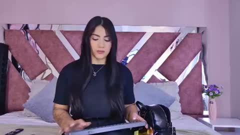 Paulina online show from June 22, 2026, 12:35 pm