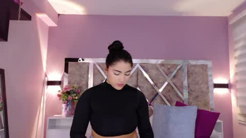 Paulina online show from July 28, 2026, 6:20 pm