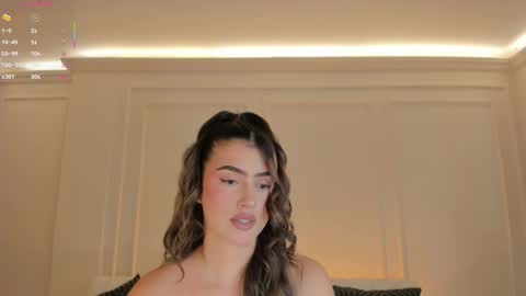 Snapshot of paulinasantosx chatting on March 4, 2026, 8:15 pm Paulina Santos online show from March 4, 2026, 8:15 pm