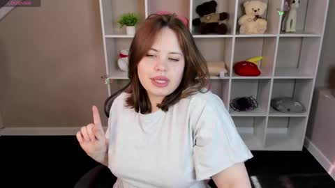 Erica online show from May 6, 2026, 9:47 am