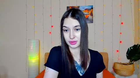 Liss online show from February 10, 2025, 1:46 am