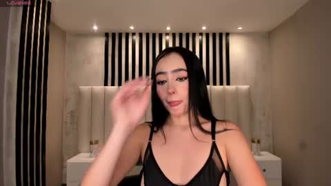 Pauline Sanz online show from June 19, 2026, 7:17 pm