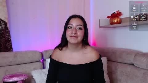 Paula online show from February 24, 2025, 6:36 pm