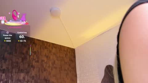 Paulina online show from March 9, 2025, 2:29 am