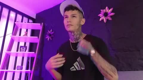 Snapshot of paulo527 chatting on February 20, 2026, 7:25 pm Paulo online show from February 20, 2026, 7:25 pm