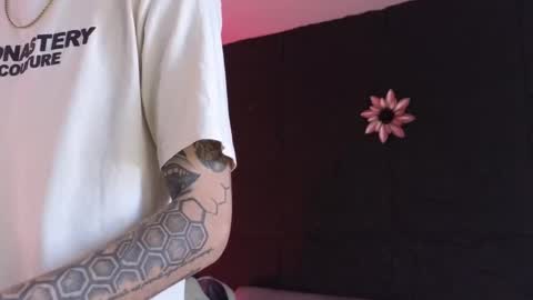 Snapshot of paulo527 chatting on February 25, 2026, 9:46 pm Paulo online show from February 25, 2026, 9:46 pm