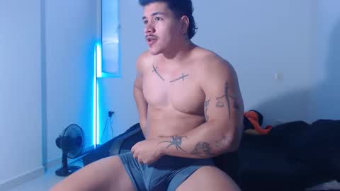 Snapshot of paulo_allen chatting on October 31, 2025, 11:33 am Paulo online show from October 31, 2025, 11:33 am