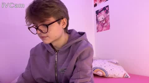 Paulo online show from February 11, 2026, 9:42 pm