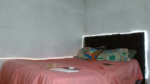 paulosex12 online show from October 25, 2025, 4:31 am