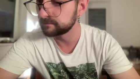 Snapshot of paulsimpsn chatting on September 27, 2025, 6:02 pm love bush online show from September 27, 2025, 6:02 pm