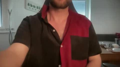 love bush online show from March 21, 2026, 9:03 am