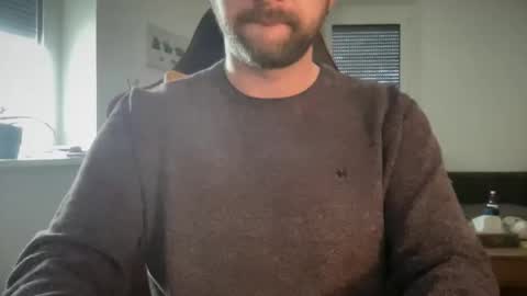 Snapshot of paulsimpsn chatting on May 14, 2026, 6:20 am love bush online show from May 14, 2026, 6:20 am
