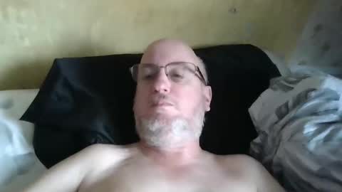 Snapshot of paulthehornyfurry chatting on December 27, 2024, 11:39 am Paul online show from December 27, 2024, 11:39 am