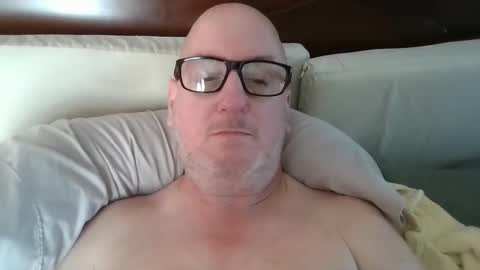 Snapshot of paulthehornyfurry chatting on November 15, 2025, 6:26 pm Paul online show from November 15, 2025, 6:26 pm