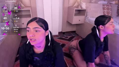 Pau online show from November 14, 2025, 1:54 pm