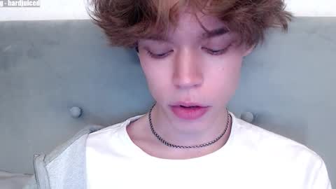 Snapshot of pawclaw chatting on March 20, 2026, 12:26 am pawclaw online show from March 20, 2026, 12:26 am