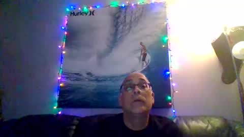 pawgkiller online show from December 15, 2024, 4:51 am