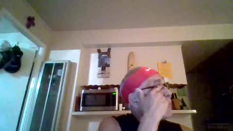 pawgkiller online show from May 6, 2026, 6:19 am