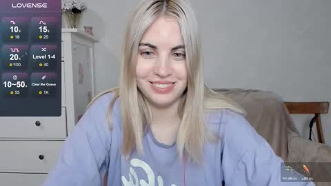 Allisses online show from November 1, 2025, 8:16 am