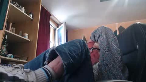 pc8474408 online show from May 9, 2026, 4:12 pm