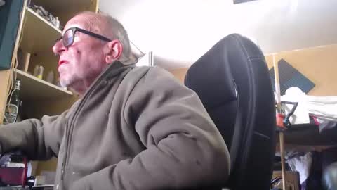 pc8474408 online show from May 10, 2026, 11:04 am