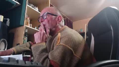 pc8474408 online show from May 16, 2026, 9:17 am