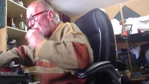 pc8474408 online show from May 20, 2026, 6:25 pm