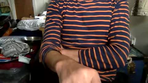 pea23 online show from September 27, 2025, 11:04 am