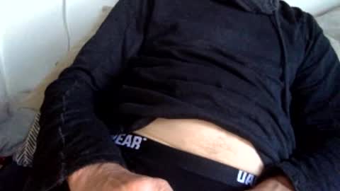 pea23 online show from October 24, 2025, 3:41 pm