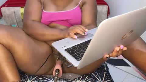 peacelady online show from September 23, 2025, 7:33 am