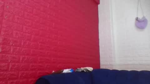 peach_melbah online show from May 23, 2026, 9:52 pm