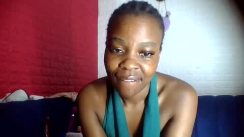 peach_melbah online show from July 11, 2026, 9:05 pm