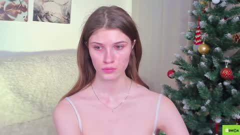 Snapshot of peach_mila chatting on December 17, 2024, 11:59 pm your love online show from December 17, 2024, 11:59 pm