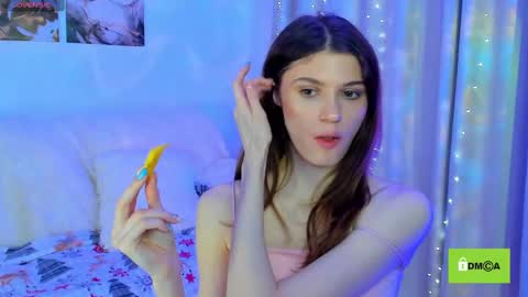 Snapshot of peach_mila chatting on January 23, 2025, 4:04 pm your love online show from January 23, 2025, 4:04 pm