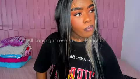 Snapshot of peachbrii chatting on September 17, 2025, 1:35 pm Briana online show from September 17, 2025, 1:35 pm