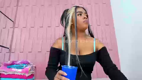 Snapshot of peachbrii chatting on September 19, 2025, 2:07 pm Briana online show from September 19, 2025, 2:07 pm