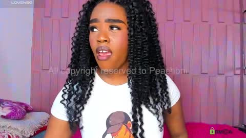 Snapshot of peachbrii chatting on October 1, 2025, 12:55 pm Briana online show from October 1, 2025, 12:55 pm