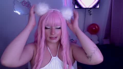 peacherry_ online show from January 14, 2025, 11:05 pm