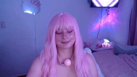 peacherry_ online show from February 1, 2025, 4:35 am