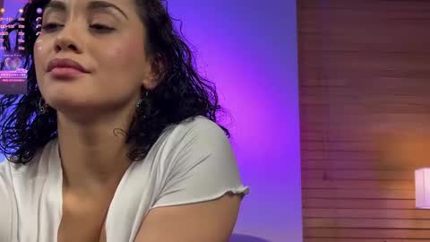 Snapshot of peachsundae chatting on April 14, 2026, 7:47 am portiapiers online show from April 14, 2026, 7:47 am