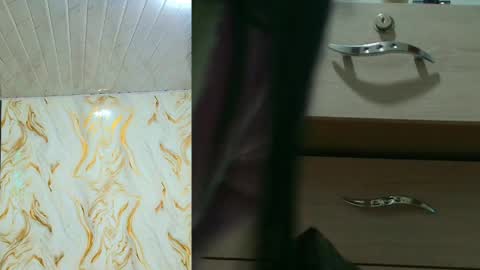 Snapshot of peachy__baby chatting on May 22, 2026, 11:05 am peachy__baby online show from May 22, 2026, 11:05 am