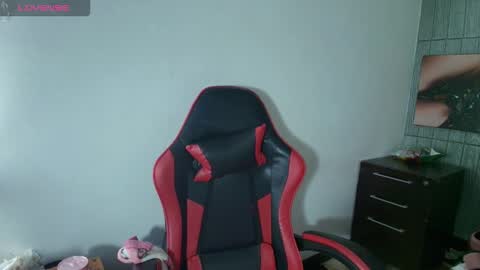 Peachy   online show from March 22, 2026, 4:49 am