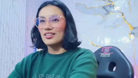 Snapshot of peachy_tay chatting on July 20, 2026, 11:34 am peachy_tay online show from July 20, 2026, 11:34 am
