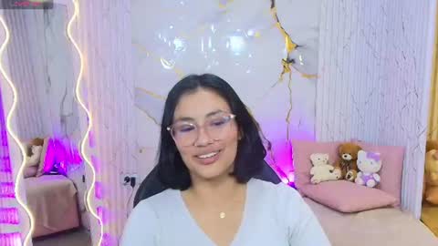 Snapshot of peachy_tay chatting on July 27, 2026, 11:39 am peachy_tay online show from July 27, 2026, 11:39 am