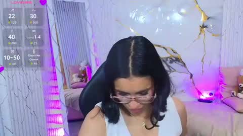 Snapshot of peachy_tay chatting on July 28, 2026, 11:39 am peachy_tay online show from July 28, 2026, 11:39 am